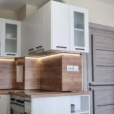 Sky Apartment: Beachside Retreat Near Old Town Nesebar