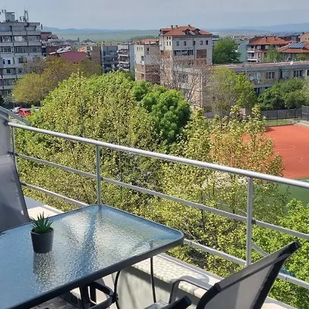 Sky Apartment: Beachside Retreat Near Old Town * Nesebar