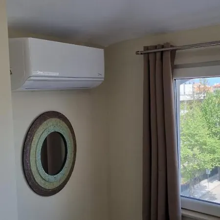 Sky Apartment: Beachside Retreat Near Old Town Apartment Nesebar