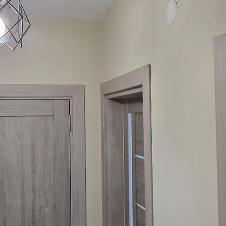 Apartment Sky Apartment: Beachside Retreat Near Old Town